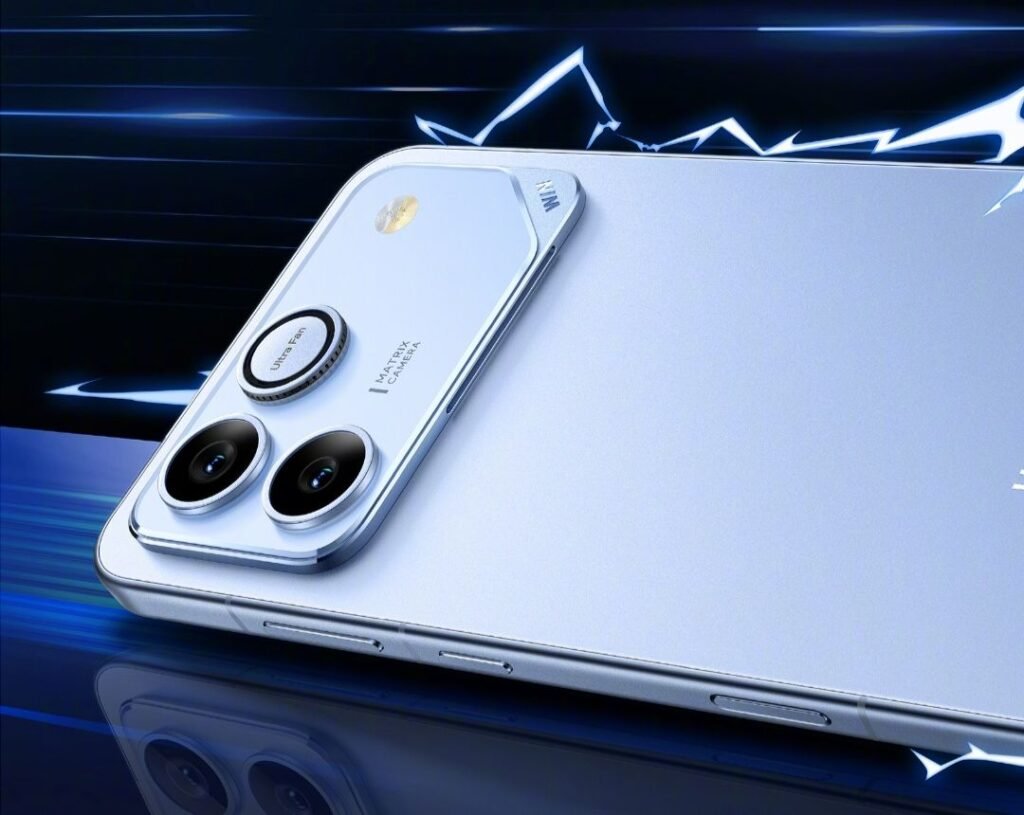 A sleek, silver Honor Win 5G smartphone is shown from the rear, highlighting its unique camera array with "Ultra Fan" and "Matrix Camera" text, set against a backdrop of blue lightning effects.