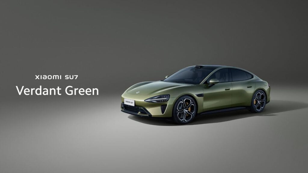 Xiaomi Launches Its First Electric Car: The SU7 Powered by HyperOS 3 Xiaomi SU7 verdant green