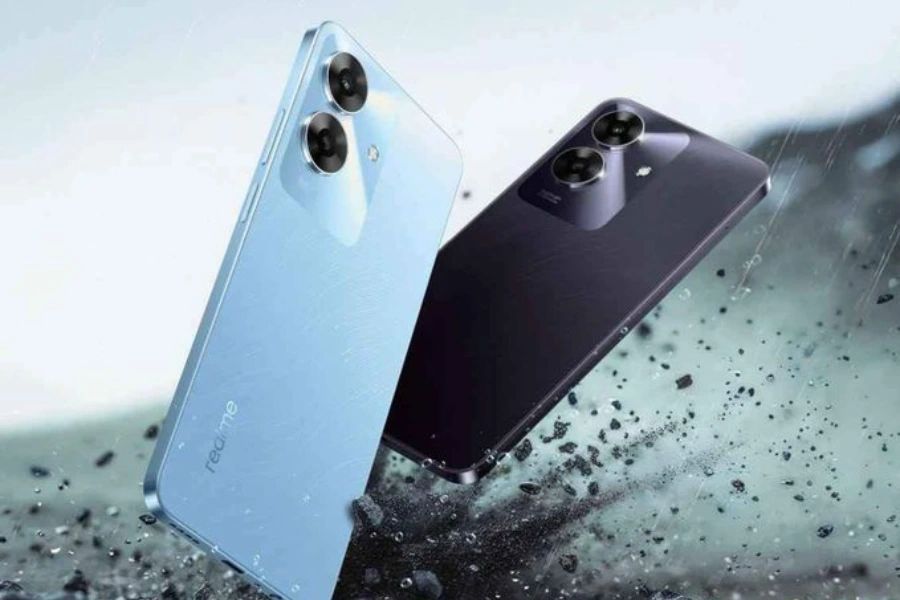 a smartphone realme note 60 features two color design