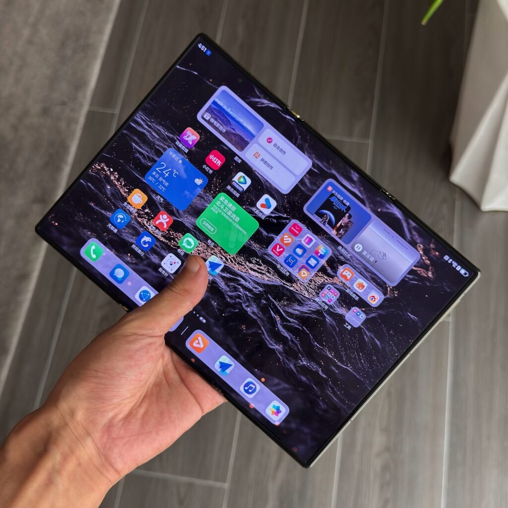 Huawei Mate XT Price in Philippines: A World's First Ultimate Tri-Folding Smartphone Starting at CNY 19,999 (PHP 157K) 2 20240911 171106