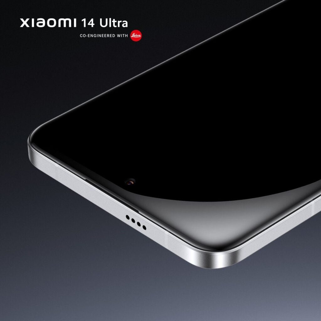 Xiaomi 14 ultra with flast screen on front