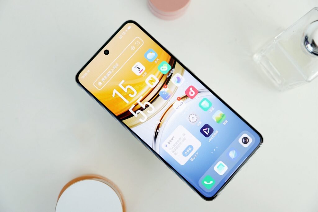 Vivo Unveils the Vivo Y300 Pro 5G: Dominates the Mid-Range Phone with Powerful Specs and Affordable Price 1 a smartphone vivo y300 pro 5g features a quad curved display and stunning clear display