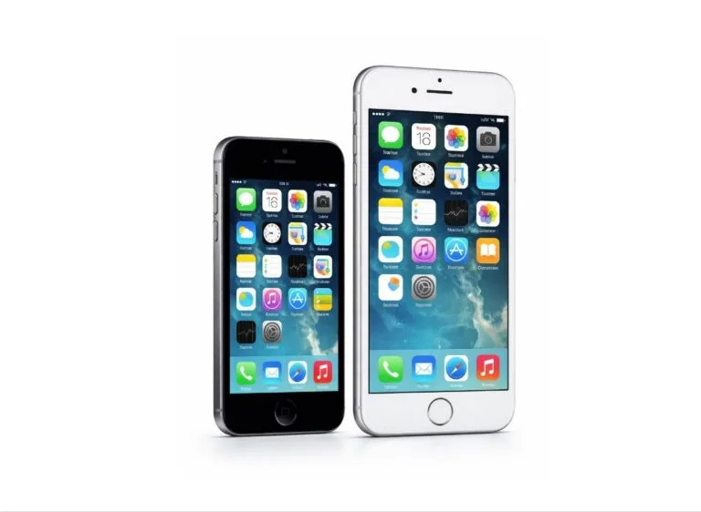 Apple Releases 2026 Update for iPhone 5s and iPhone 6 iPhone 5s and iPhone 6 shown side by side, displaying the iOS home screen, highlighting Apple’s long-term software support for older iPhone models