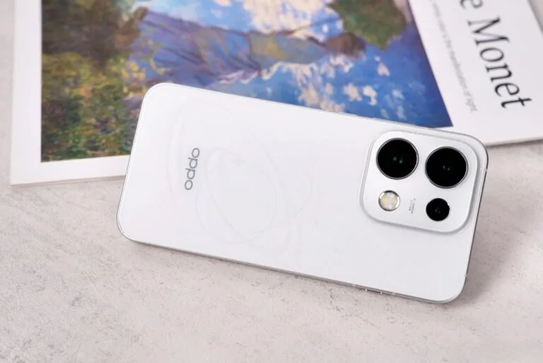 Oppo Reno 16 Pro Launched in China; Price starts at CNY 3,699 Oppo Reno 16 Pro white color variant back design, premium glossy finish and camera module close-up