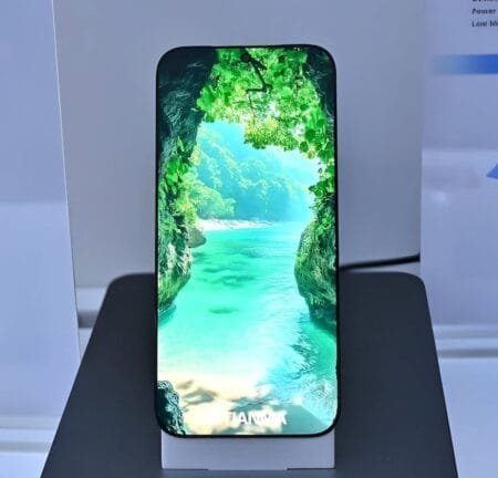 Tianma Unveils Next‑Gen OLED With World’s First New Fluorescent Blue Technology