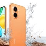 Honor X7e Launched in the Philippines; Price at PHP 14,999 3 HONOR X7e Sunrise Orange smartphone showing front and rear design, surrounded by water splashes and rock debris to highlight IP64 water and dust resistance and drop protection